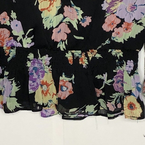 NWT WAYF Womens Chiffon Black Floral Blouse Top‎ Size Small Long Sleeve Smocked - Picture 6 of 8